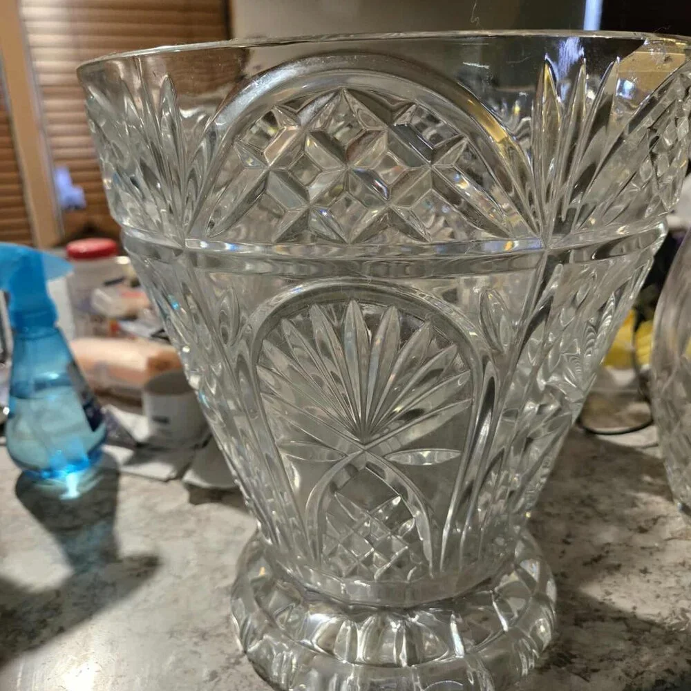 Beautiful Vintage Pressed Lead Crystal Ice Bucket Barware